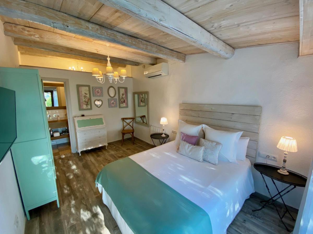Bed & Breakfast Wine & Cooking Penedes Pla del Panades Bagian luar foto
