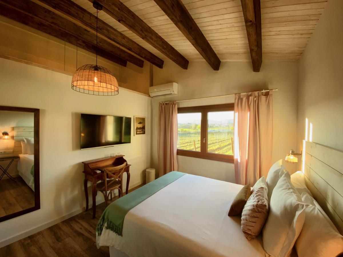 Bed & Breakfast Wine & Cooking Penedes Pla del Panades Bagian luar foto