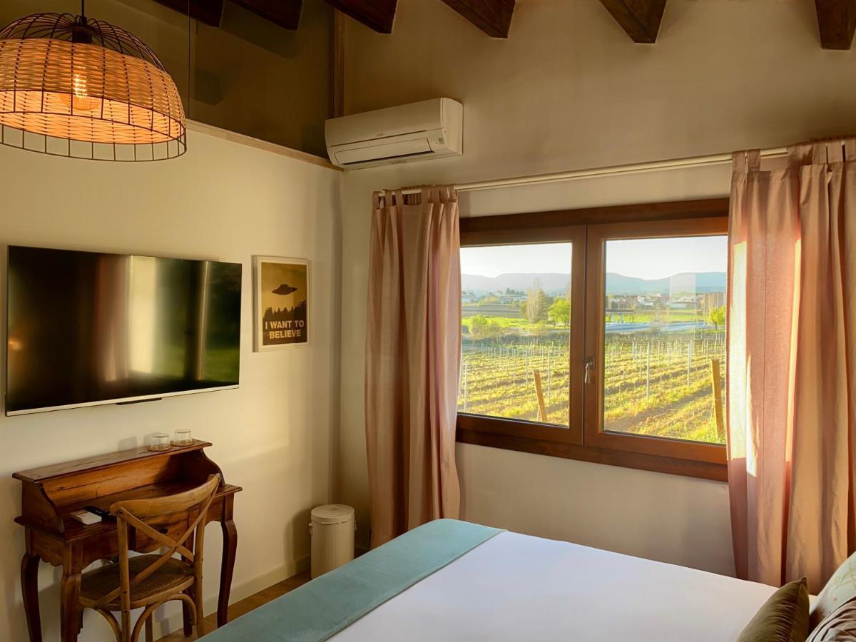 Bed & Breakfast Wine & Cooking Penedes Pla del Panades Bagian luar foto