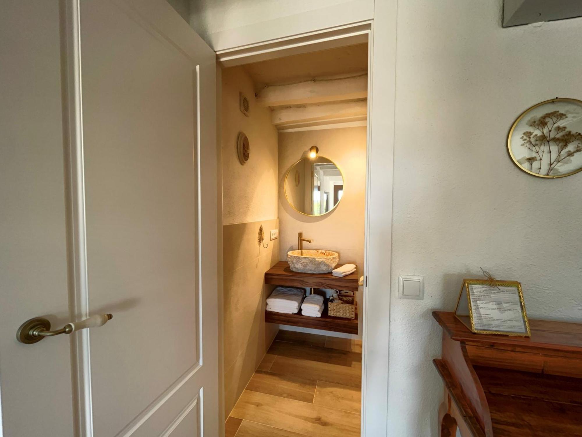 Bed & Breakfast Wine & Cooking Penedes Pla del Panades Bagian luar foto