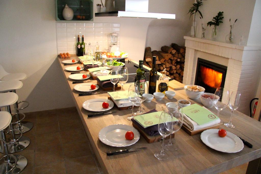 Bed & Breakfast Wine & Cooking Penedes Pla del Panades Bagian luar foto